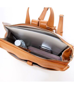 UNBILLION アトランタ ATLANTA / 牛革スクエアリュック キャメル