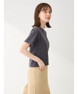 Green Parks ・Ｄｏｕｂｌｅ　Ｆｌａｇｓ　リボン刺繍ＴＥＥ Charcoal Gray