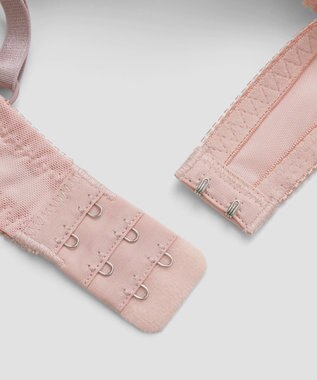 San-ai Resort（三愛水着楽園） 【WEB限定】【プチプラブラセット】純欲カラーヌーディーレーシーストリングブラ＆ショーツセット 【northerly】 Nピンク