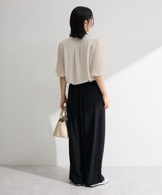 Green Parks 袖プリーツブラウス Beige