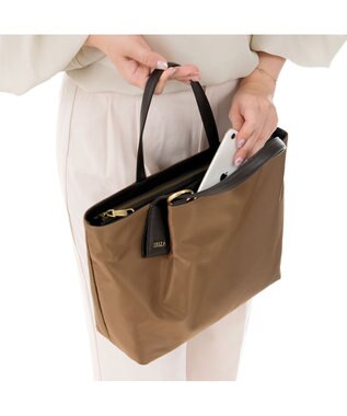 IBIZA ディアリオ　ナイロン　ハンドバッグ オーク