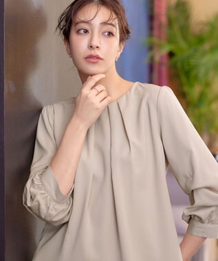 Tiaclasse 【新色追加・洗える】つまみタック袖レイヤードブラウス ライトベージュ