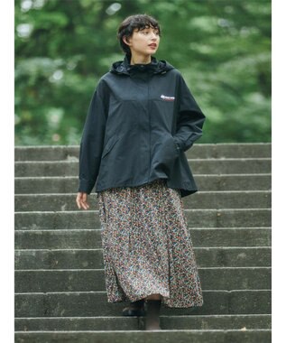 AMERICAN HOLIC ＦＩＲＳＴ　ＤＯＷＮ　バックフレアマウンテンパーカー Black