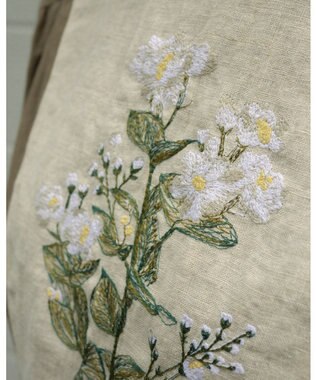 muuc ジャスミン刺繍半袖プルオーバー〈日本製・上質な天然素材・遠州織物〉〈繊細なオリジナル花刺繍〉〈ゆったりフリーサイズ〉〈上品な大人の布帛Tシャツ〉 カーキ