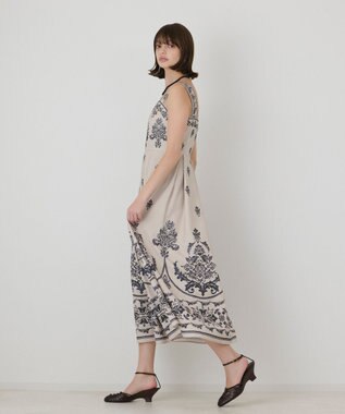 GRACE CONTINENTAL ダマスクパターンプリントワンピース ベージュ