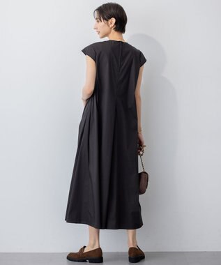 23区 L 【接触冷感/撥水加工/洗える】ストレッチブロード Vネックワンピース ブラック系