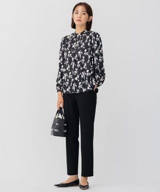 23区 【CLASSY.12月号掲載】TRストレッチギャバ テーパード パンツ ブラック