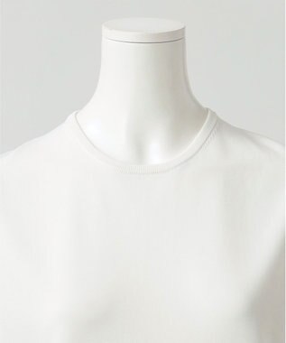 23区 【R(アール)】ブライトニット ノースリーブプルオーバー オフホワイト系