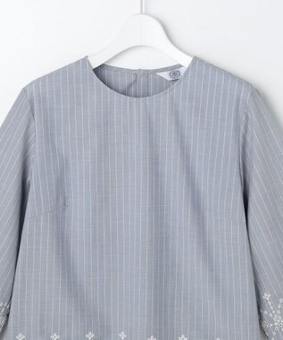 J.PRESS LADIES S ストライプ×エンブロイダリー クルーネック ブラウス ネイビー×ホワイト系