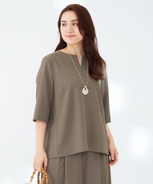 23区 L 【Lサイズ限定】ハイストレッチツイル ブラウス カーキ系