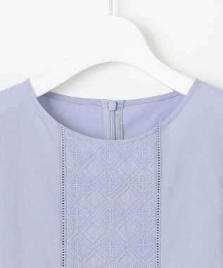 自由区 【洗える・XSサイズあり】ジオメトリックエンブロイダリー ブラウス ダルブルー系