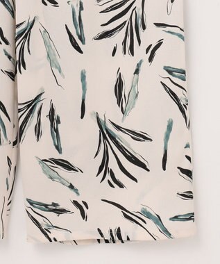 23区 L 【洗える】スリークボタニカルプリント ドロスト パンツ アイボリー系