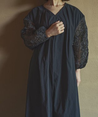 muuc キャッチ袖ワンピース〈日本製〉〈上品な透け感〉〈ベルト付きでAラインも〉〈体型カバー・フリーサイズ〉〈モードな異素材・オーガニックコットン使用〉 ブラック
