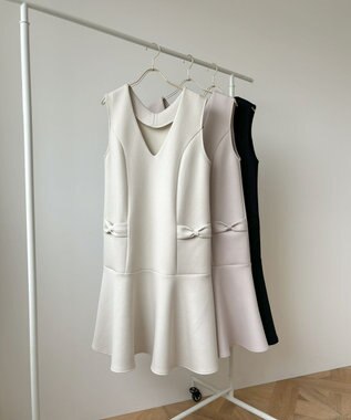 Feroux 【新型・洗える】リボンデザイン ダンボールワンピース アイボリー系