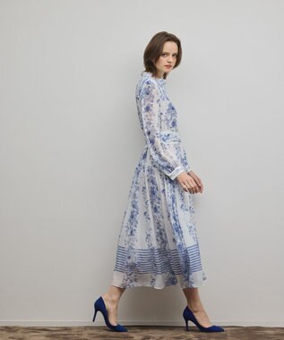 GRACE CONTINENTAL フラワープリントティアードワンピース ホワイト