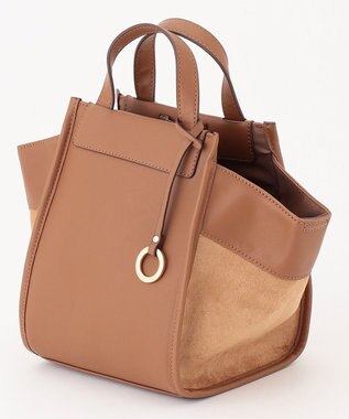 組曲 【23AW】4WAYハンド バッグ キャメル系