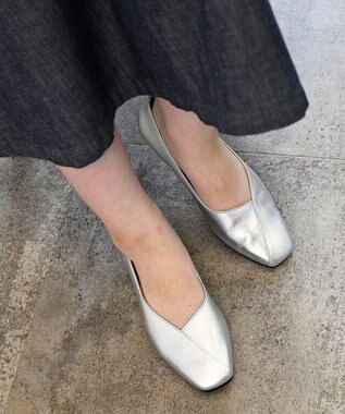 Pointer 日本製 本革Vカットパンプス シルバー