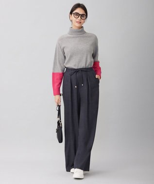 自由区 【洗える】セミウーステッドウールタートルネック ニット ライトグレー×ピンク