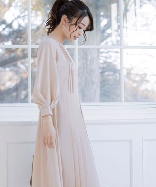 Tiaclasse L 【洗える】シンメトリープリーツワンピース ライトベージュ