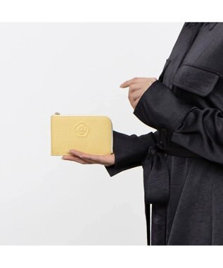 CLATHAS フィグ フラグメントケース クリーム