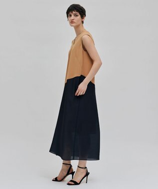 BEIGE， ARAZY / Vネックワンピース Camel×Navy