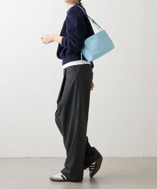 russet kuubo ボックストートバッグ(CE-1633) Sax