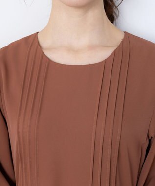 Tiaclasse L 【洗える】シンメトリープリーツワンピース ブラウン
