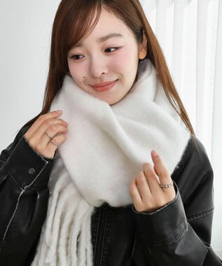 【マフラー/ユニセックス着用】ワイドフリンジストール