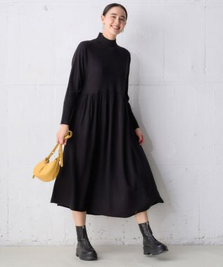 UNFILO ハイネックギャザーワンピース ブラック