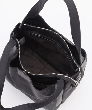 Y'SACCS スクエアすっきりトート Sサイズ ブラック