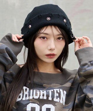 WEGO メタルチャームニットキャップ
