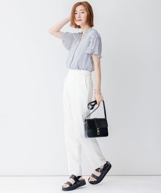 23区 L 【洗える】ランダムストライププリント キーネック ブラウス ホワイト系ストライプ