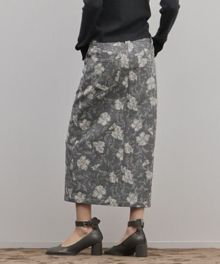 GRACE CONTINENTAL ボタニカルジャガードスカート チャコール