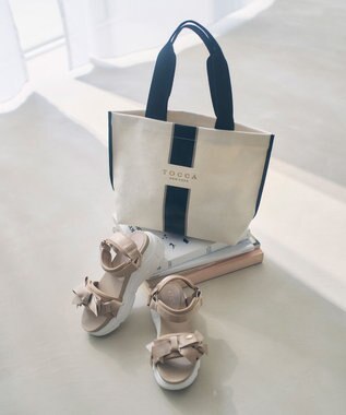 TOCCA 【A4サイズ対応・WEB＆一部店舗限定】PASSI CANVASTOTE キャンバス トートバッグ オフ系