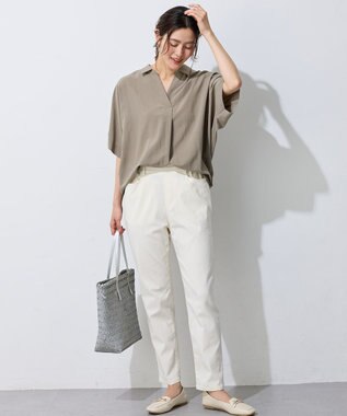 ANY 【新色追加】スキッパーネック袖タックブラウス カーキ