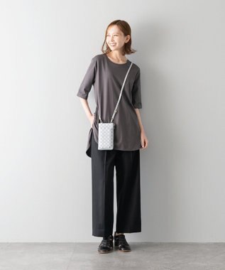 MIYABIYA La quoh with kirakaracho 南蛮七宝プリントレザー スマホポシェット 月白銀(シルバー)