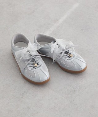 earth music&ecology チャーム付きＷリボンスニーカー