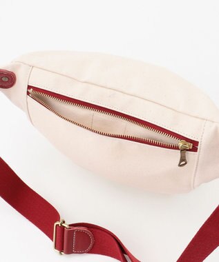 UNBILLION Otias 8号キャンバスシュリンクレザーボディバッグ レッド