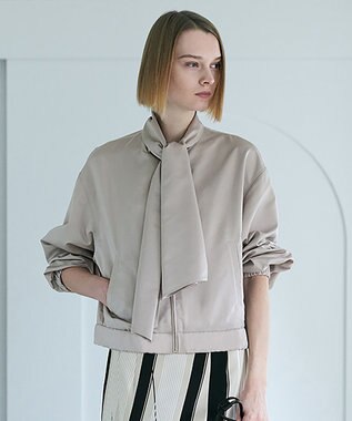 【2WAY】 ダルグロッシーサテン ボウタイ付きブルゾン
