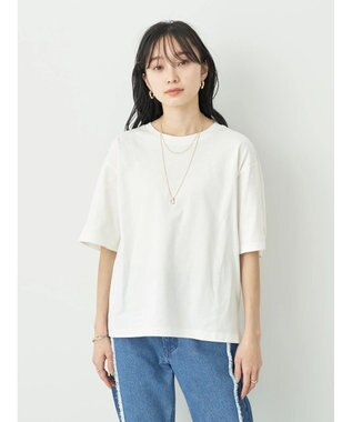 earth music&ecology ＢＯＸシルエットＴ（汗じみ防止） Off White