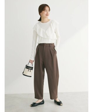 Green Parks ・ＳＵＧＡＲ　ＳＰＯＯＮ　アシンメトリーフリルロンＴＥＥ Off White