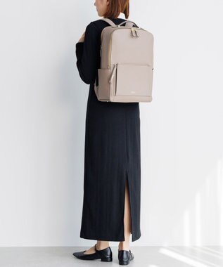 ACE BAGS & LUGGAGE Jewelna Rose ウェールズ リュック B4サイズ 15.6インチ収納 本革 11975 ジュエルナローズ グレージュ