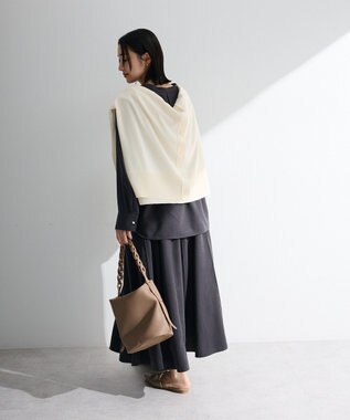 Green Parks ＳＥＴ２点スキッパーブラウス＋プリーツスカート Charcoal Gray