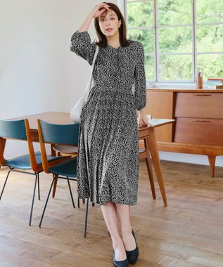 Tiaclasse 【洗える・新色追加】パフスリーブプリーツワンピース ブラック