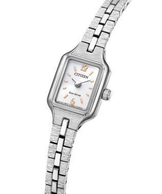CITIZEN 【小さくて可愛い】アンティークな雰囲気 13.7mm 光発電エコ・ドライブ シルバー