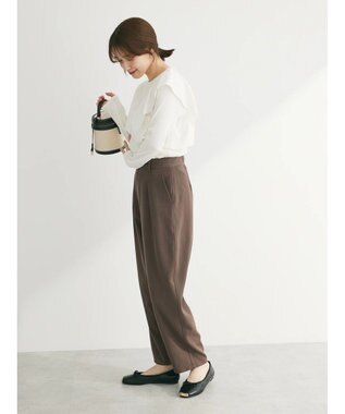 Green Parks ・ＳＵＧＡＲ　ＳＰＯＯＮ　アシンメトリーフリルロンＴＥＥ Off White