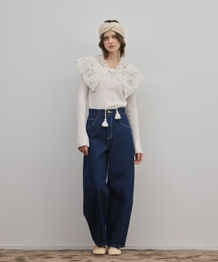 GRACE CONTINENTAL タッセル付レースカラー キナリ