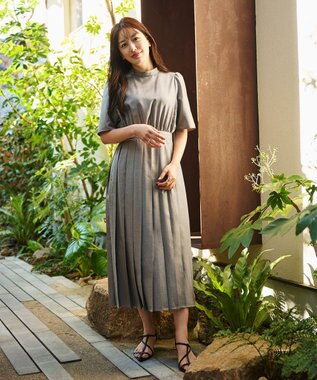 #Newans 〈花乃まりあさんコラボ〉ワイドプリーツワンピース チャコール