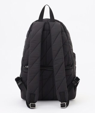 Y'SACCS バイアスキルトリュック ブラック