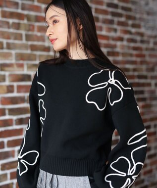 Green Parks ・ＥＬＥＮＣＡＲＥ　ＤＵＥ　コード刺繍花柄ニット Black